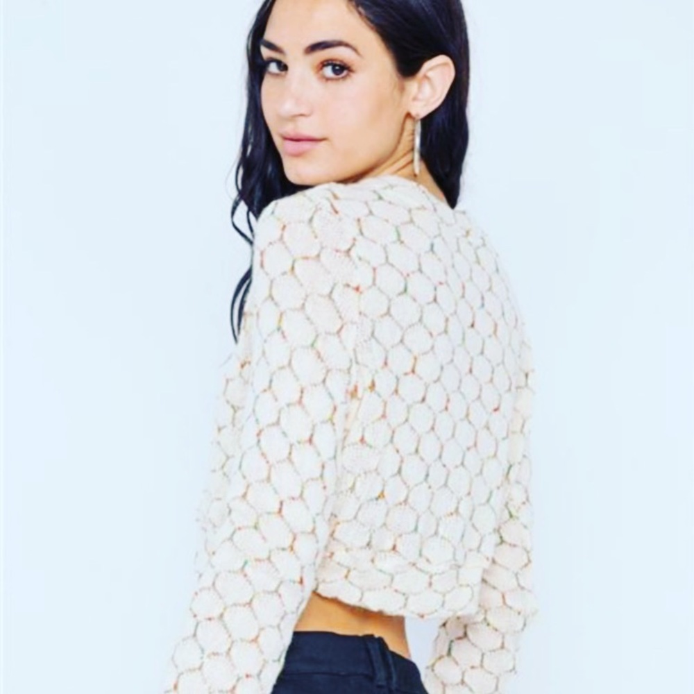 Crop sweater
